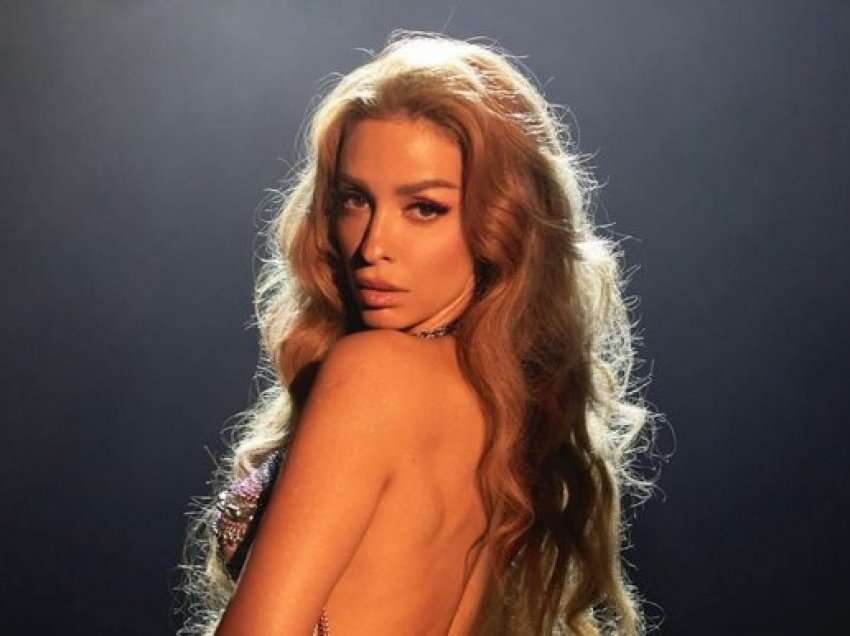 Në pritje të fëmijës së parë, Eleni Foureira zbulon fotot e ëmbla të shtatzënisë