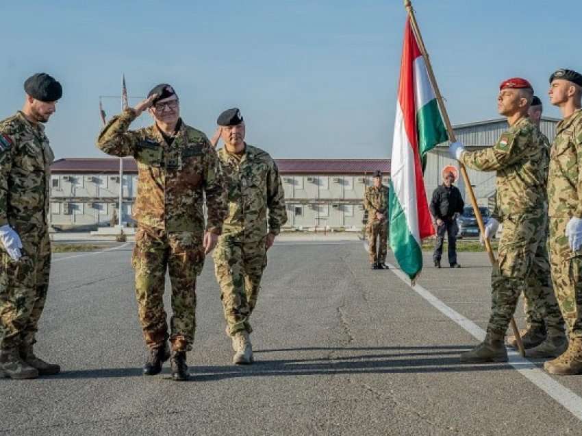 ​Gjenerali Ristuccia vizitoi njësitë e KFOR-it në kampin Novo Selo dhe Bondsteel