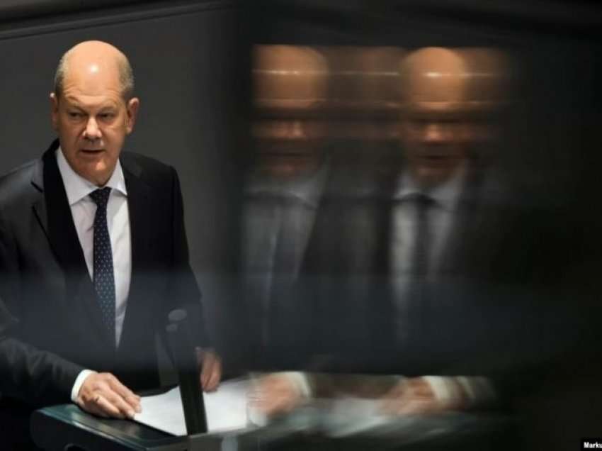 Scholz: Putin shihet që nuk mund ta fitojë luftën në fushëbetejë