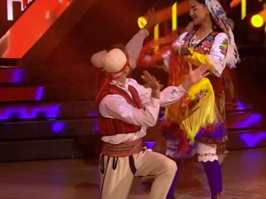 Megi Pojani habit jurinë e Dancing With The Stars si asnjëherë më parë