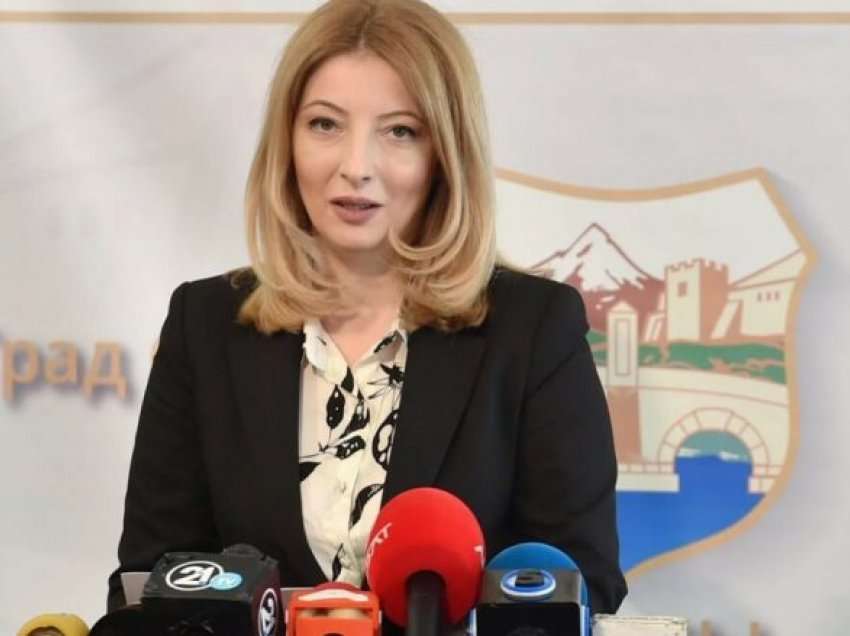 Arsovska: Dikush ndaloi autobusët nga qarkullimi dhe s’është në interes të qytetarëve