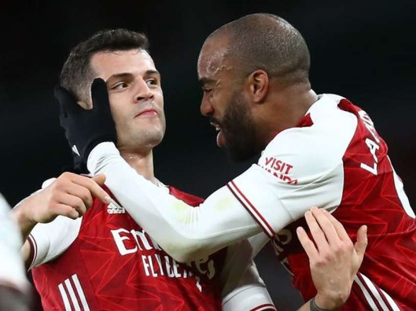 Lacazette i drejtohet në shqip Granit Xhakës