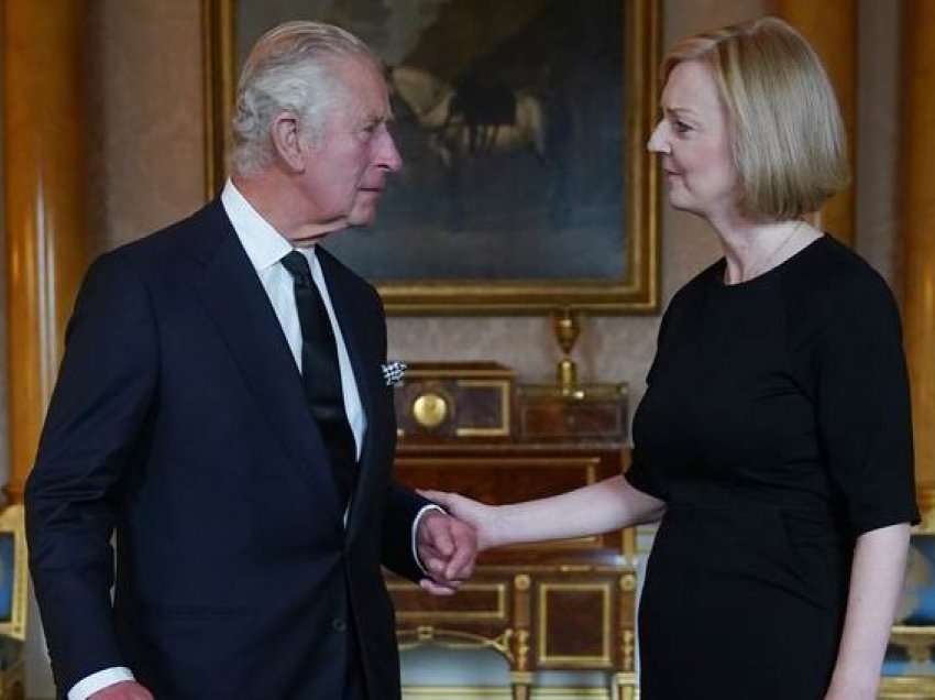 Mbreti Charles III anuloi pjesëmarrjen në “Cop27” me këshillë të kryeministres Liz Truss