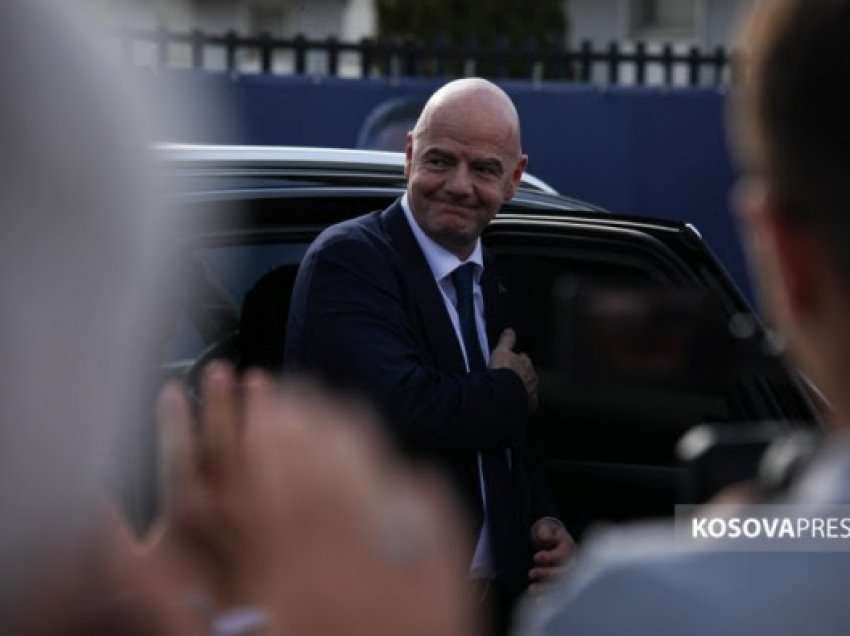 ​Infantino për tragjedinë në Indonezi: Ditë e zezë për futbollin