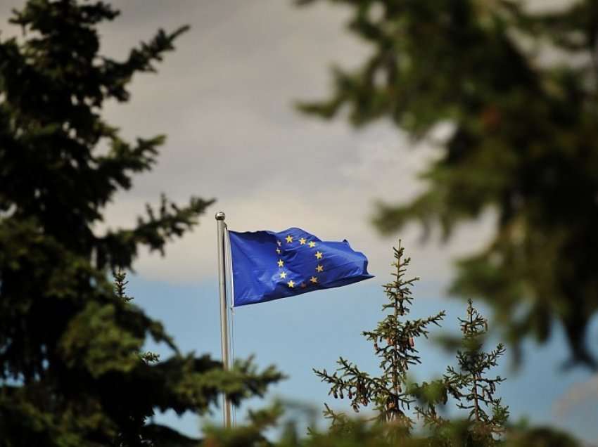 Praga mikpritëse e takimit të Bashkësisë Politike Evropiane/ Ja çfarë pritet të ndodhë për Kosovën!