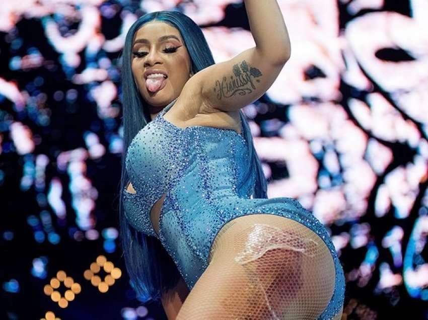 Reperi shqiptar rrëfen takimin me Cardi B: E njoha në një klub striptizmi