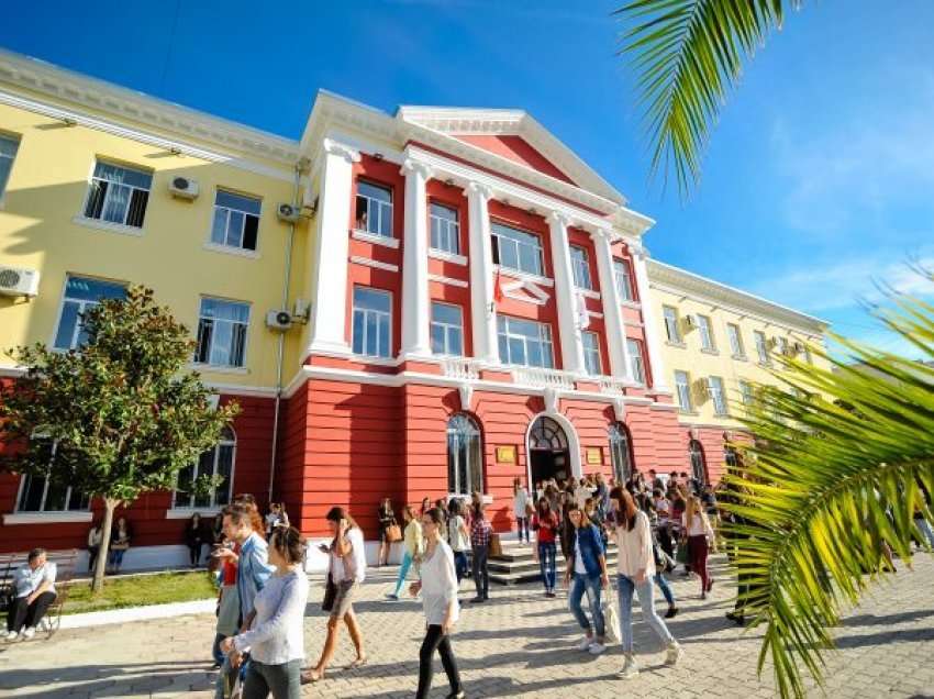   Universitet, edhe leksionet bëhen me detyrim nga ky vit. Zbardhet udhëzimi për frekuentimin e mësimit, për çdo lloj cikli studim