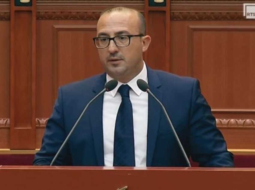   “Ta kam falur”- Deputeti i PD distancohet nga Lulzim Basha, ja si reagon kur pyetet për ish-kryedemokratin në rrjetet sociale