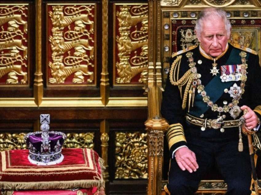 ​Kurorëzimi i Charles III do të bëhet vitin tjetër