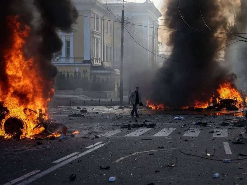 LIVE: Gjendje alarmante në Ukrainë/ Vjen mbështetja nga Amerika – zbulohet shënjestra e Rusisë!