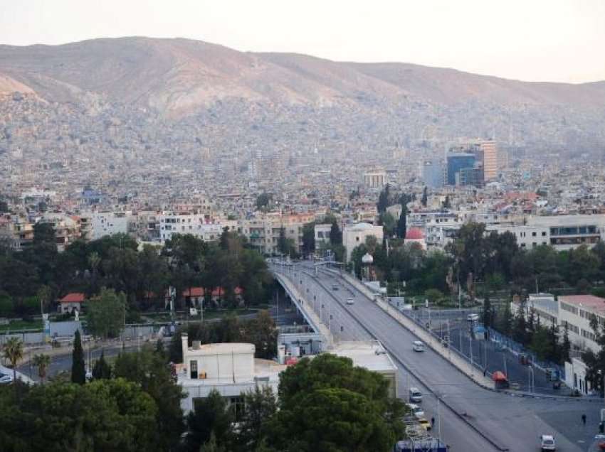 Vriten 18 ushtarë sirianë gjatë një sulmi kundër një autobusi ushtarak në zonën e Damaskut