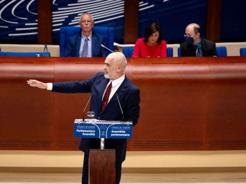 Pse Edi Rama i kërkoi Vuçiqit që ta lexonte fjalimin e tij në KiE?