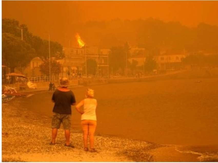 “Planet i vdekur”/ Frikë dhe panik! Vjen paralajmërimi i frikshëm i ekspertëve per luftën bërthamore 