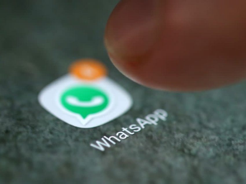 Politikani rus u kërkon institucioneve shtetërore të ndalojnë përdorimin e WhatsApp