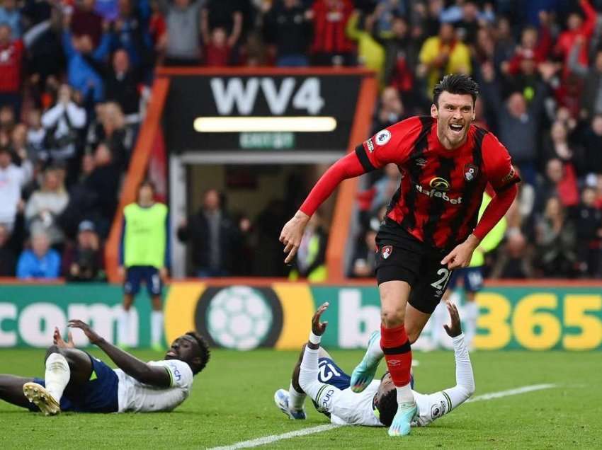 Bournemouth mposhtet në fund nga Tottenhami 