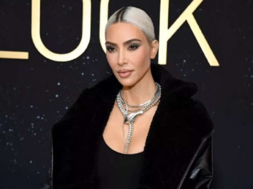 ​Kim Kardashian “krejt ndryshe” për Halloween