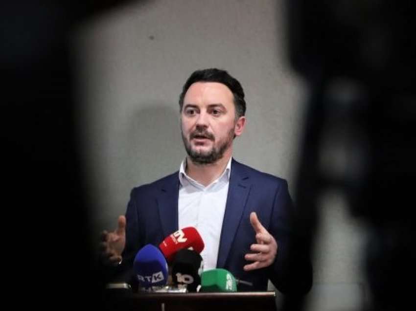 Ateist Dardan Molliqaj: Unë nuk pres vota prej besimtarëve