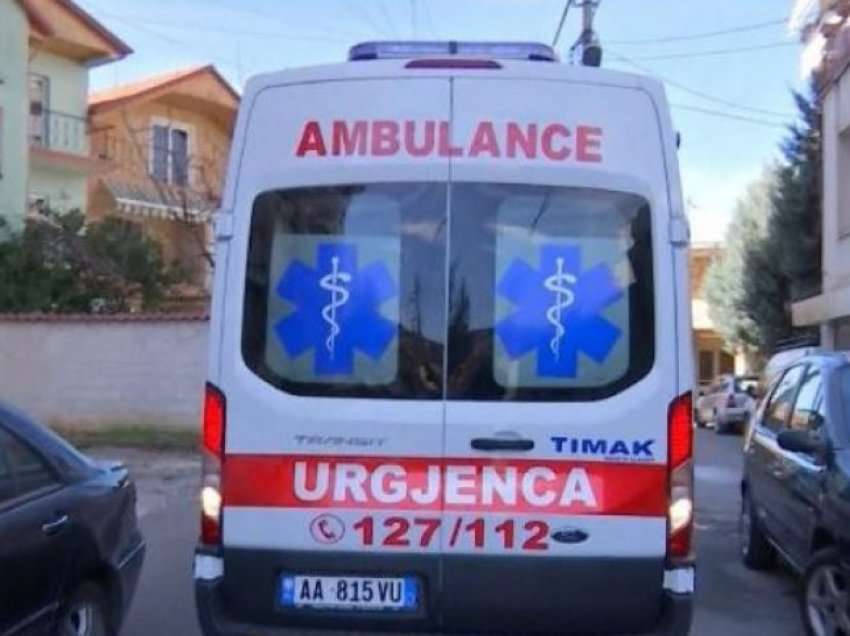 Sherr me thika mes të miturve në Kamzë, policia në kërkim të 13-vjeçarit që plagosi me thikë një 15-vjeçar