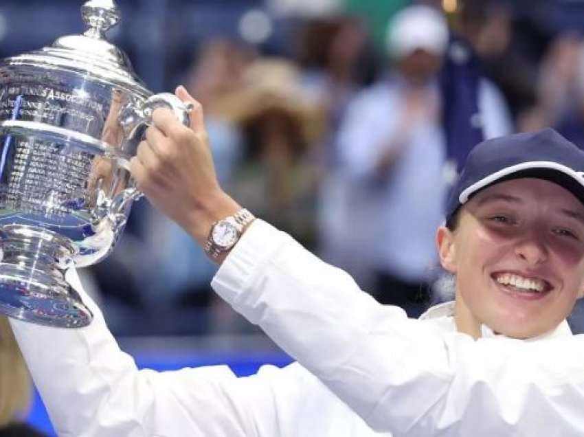 Numri 1 në botë triumfon në US Open