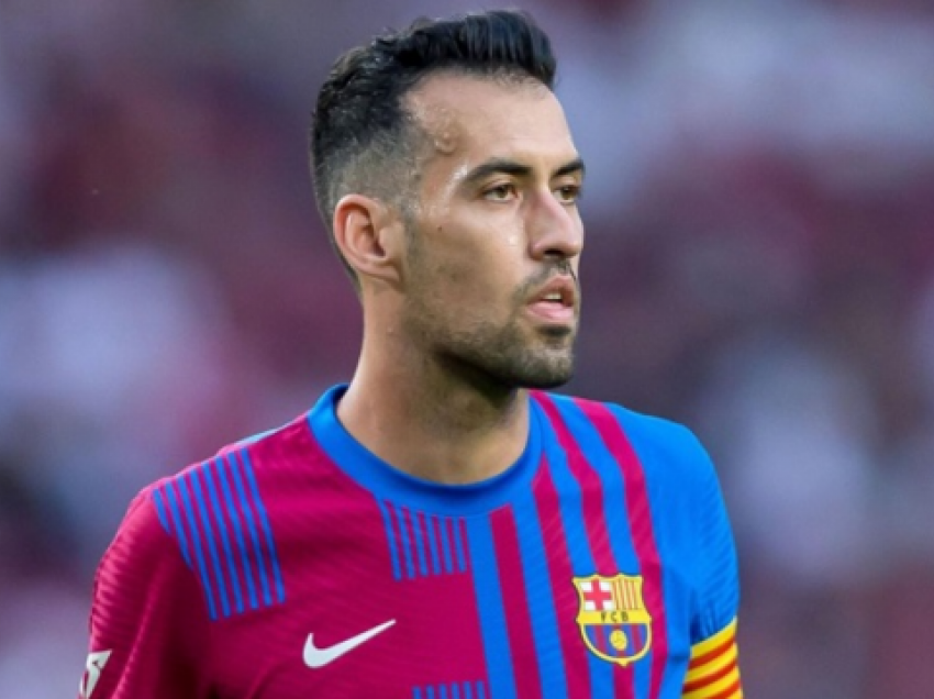 Busquets pritet të largohet nga Barcelona