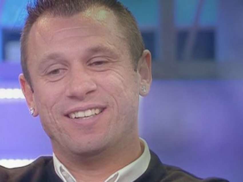 Cassano ironizon sërish Juven