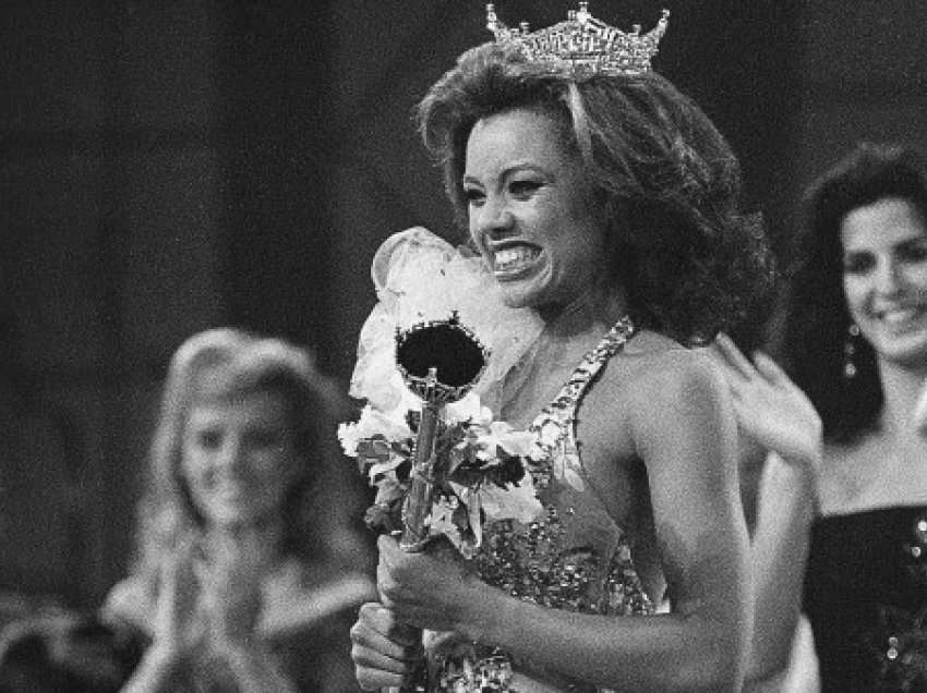 Vanessa Williams, zezakja e parë Miss America