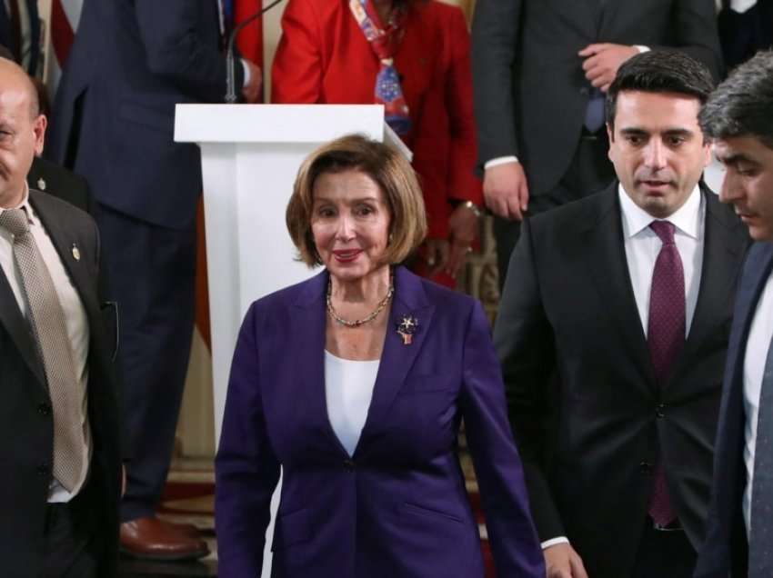 Pelosi dënon sulmet e Azerbajxhanit ndaj Armenisë