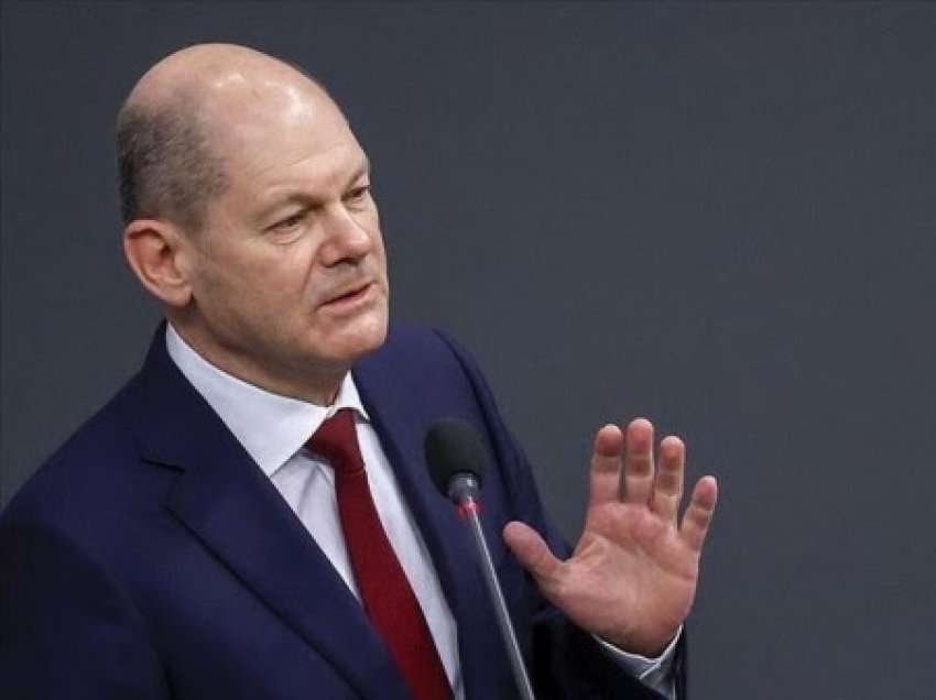 Scholz: Gjermania është e gatshme për një rol udhëheqës ushtarak në Evropë