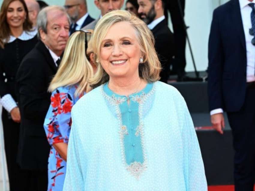 ​Hillary Clinton donte t'i tregonte 