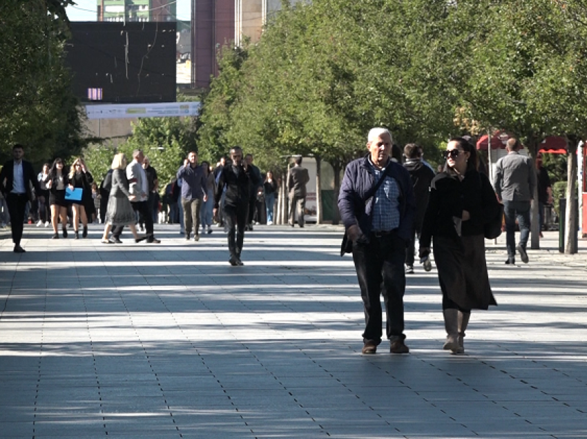 Qytetarët kërkojnë ngritjen e pagës minimale e krijimin e vendeve të punës – çmimet të papërballueshme