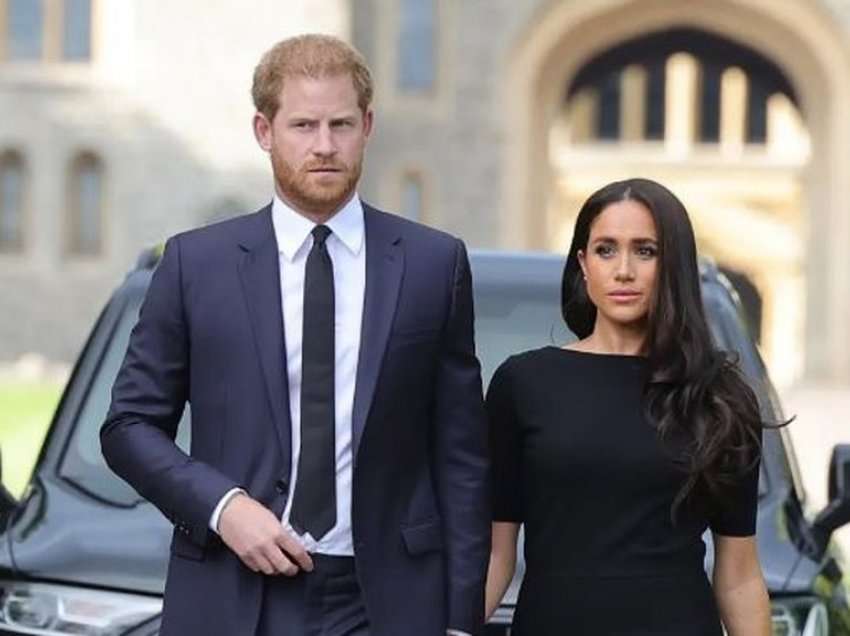 Harry dhe Meghan do të largohen nga Britania sa më shpejt që të munden, ja arsyeja 