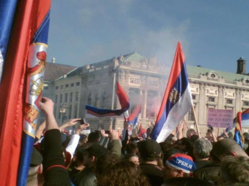 Vetëm demokracia mund të sjellë stabilitet në Ballkan