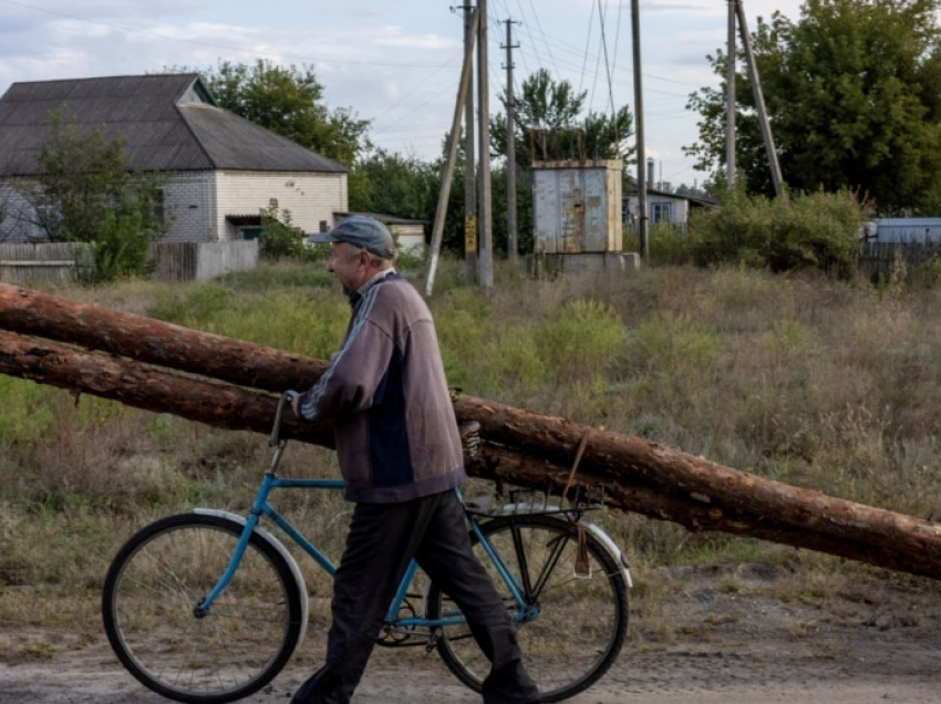 Banorët e Iziumit në vështirësi, gjashtë muaj pas pushtimit rus