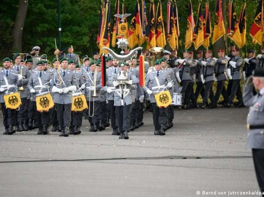 Lufta në Ukrainë- Ushtria gjermane përgatitet për mbrojtjen e atdheut