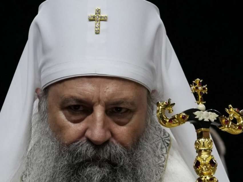 “Patriarku Porfirije nuk është roker as liberal” –  “më shumë ngjan në Vuçiqin i mbështjell si manti”