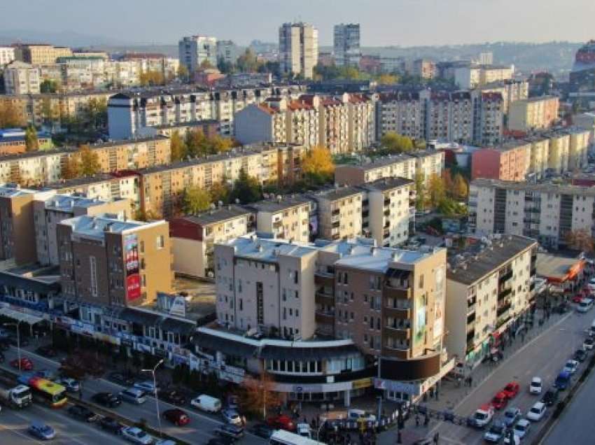 Familja nga Prishtina në hall me të dashurin e vajzës së tyre, nuk po guxojnë të dalin nga shtëpia