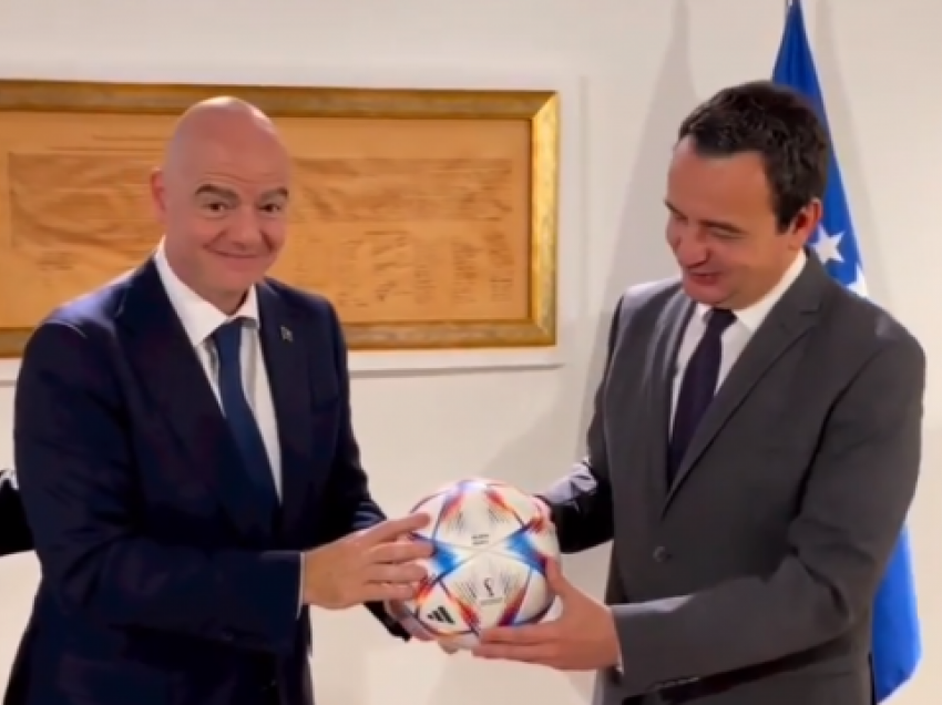 Në takim me presidentin e FIFA-s, Kurti tallet me opozitën