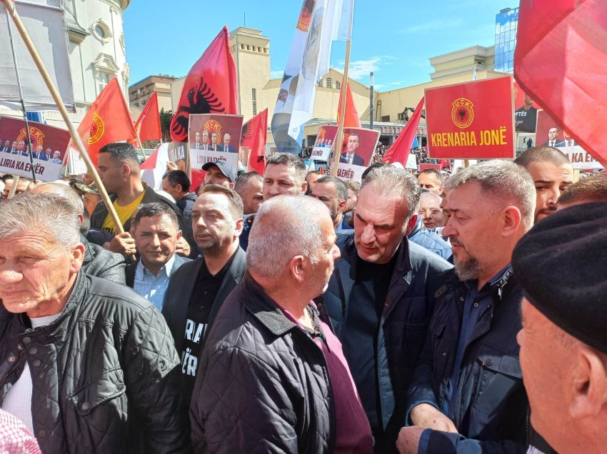 Limaj e Lushtaku bashkë në “Marshin për Drejtësi” 