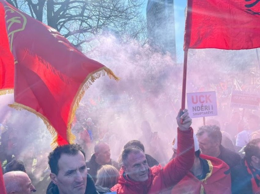 “Protesta në Hagë është fillim i revoltës publike për mbajtje të lirisë”