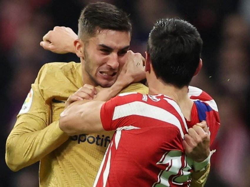 Atletico Madridi dhe Barcelona bisedime për shkëmbimin Torres - Carrasco