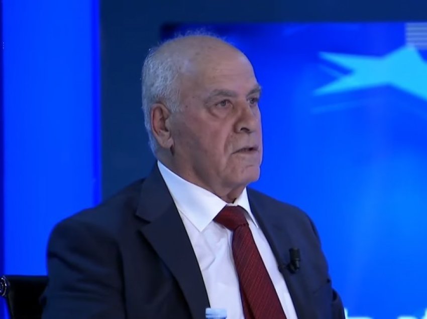 “U ndal një veturë dhe ma drejtuan revolen”, Salihaj tregon si i shpëtoi atentatit