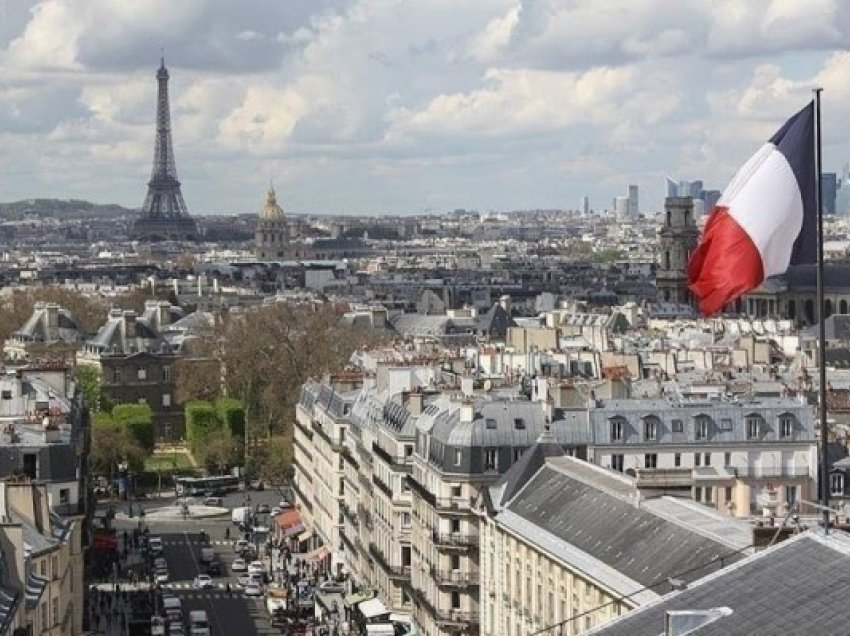 ​Mbyllen shkollat në një qytet francez pas rrjedhjes së amoniakut në një fabrikë