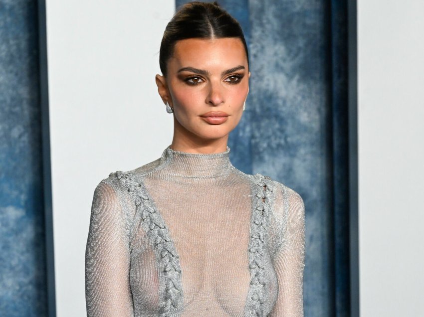 Emily Ratajkowski tregon arsyet se përse u largua nga aktrimi