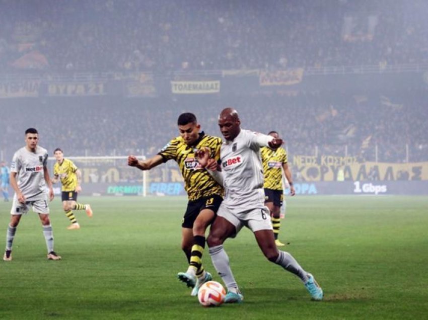 Arbitra polakë për AEK - Aris, zbarkojnë të dehur në Athinë!