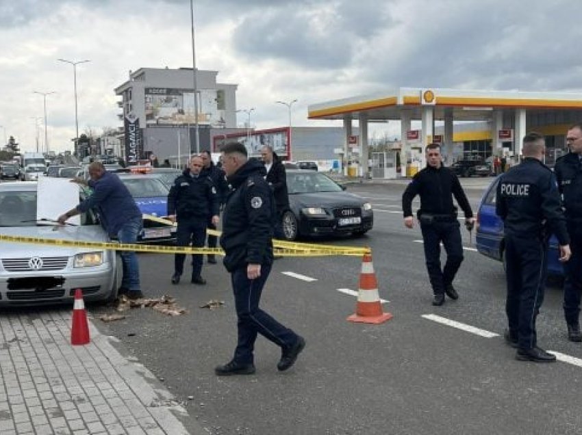 Gjendet një person i vdekur në veturën e tij në magjistralen Prizren-Gjakovë