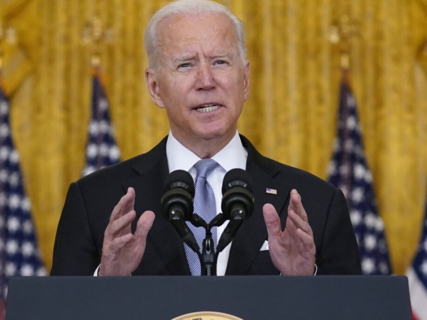 Biden flet me familjen e reporterit amerikan të arrestuar në Rusi