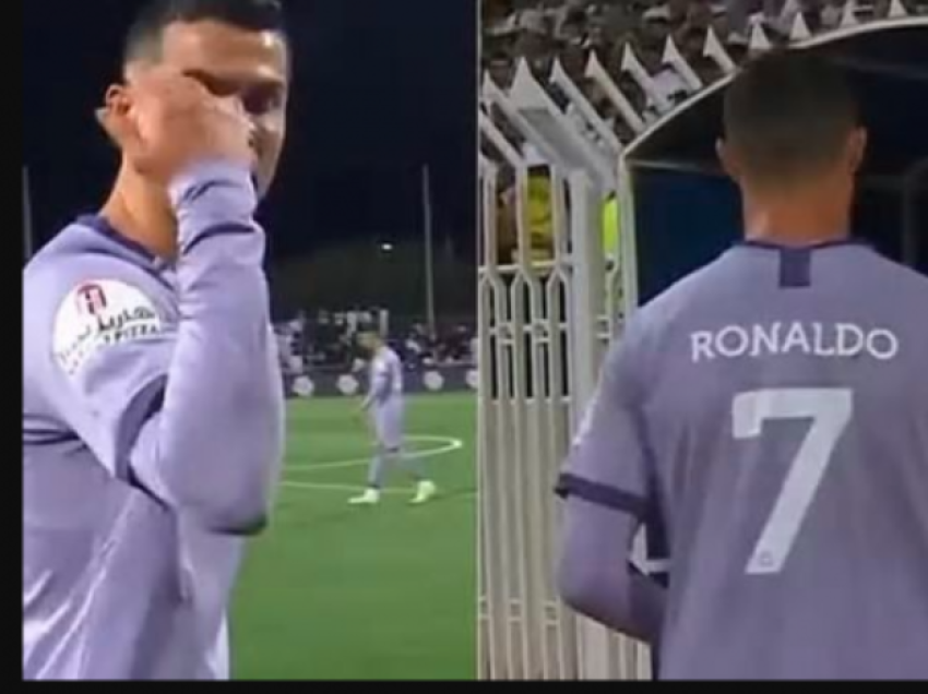 Cristiano Ronaldo hidhërohet me bashke-lojtarët në mes të ndeshjes: Nuk dëshironi të luani