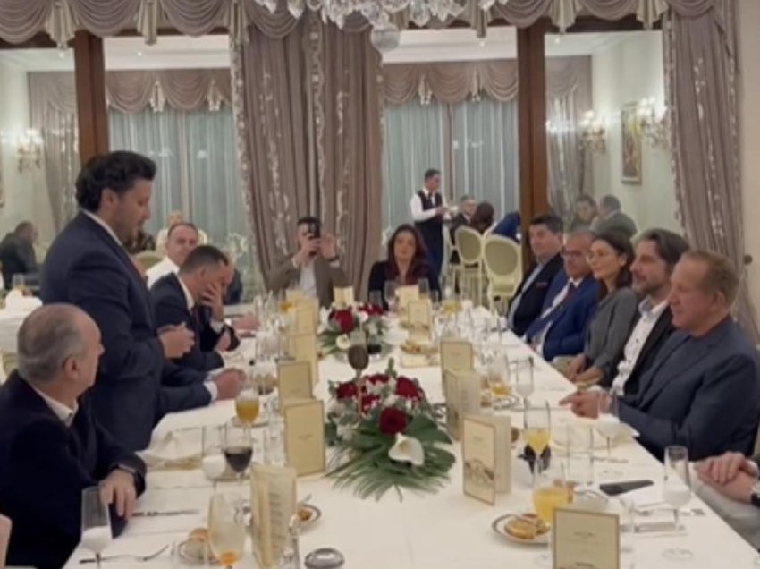 Pacolli e pret Abazoviqin për iftar, publikon pamjet