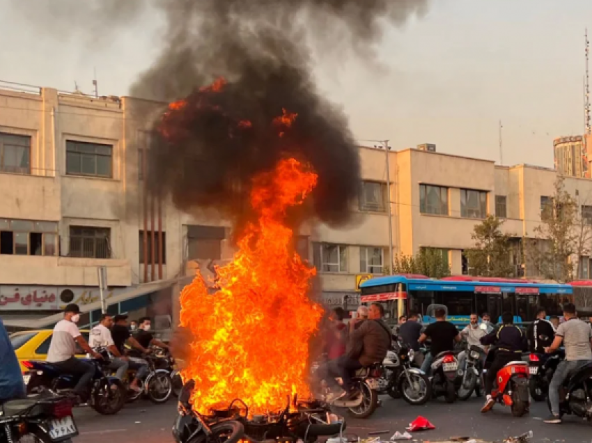 Ekzekutimet në Iran rriten me 75%, raporti: Terhani kërkon të rrënjosë frikë te protestuesit