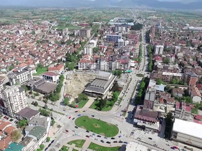 Tetova pa shtëpi për pleq e pa banesa sociale, komuna bllokon procesin dhe nuk gjenë lokacion, Qeveria e gatshme të ndihmojë